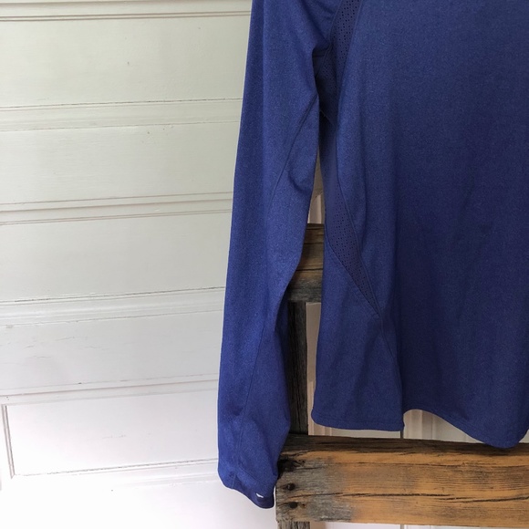 UNDER ARMOUR Purple Heat Gear Longsleeve - Picture 2 of 10